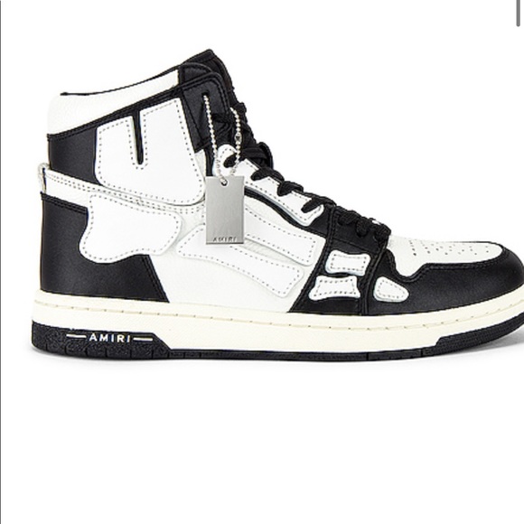 Meet your Posher, Matthew - Picture 1 of 1